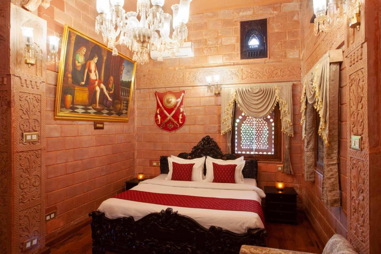 Stayvista At Pink Palace Rajasthani Decor Утакаманд Экстерьер фото